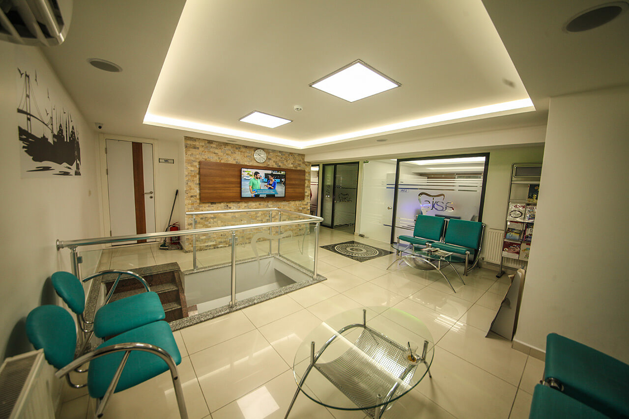 Aksa Diş Kliniği - Klinik Fotoğrafı 11